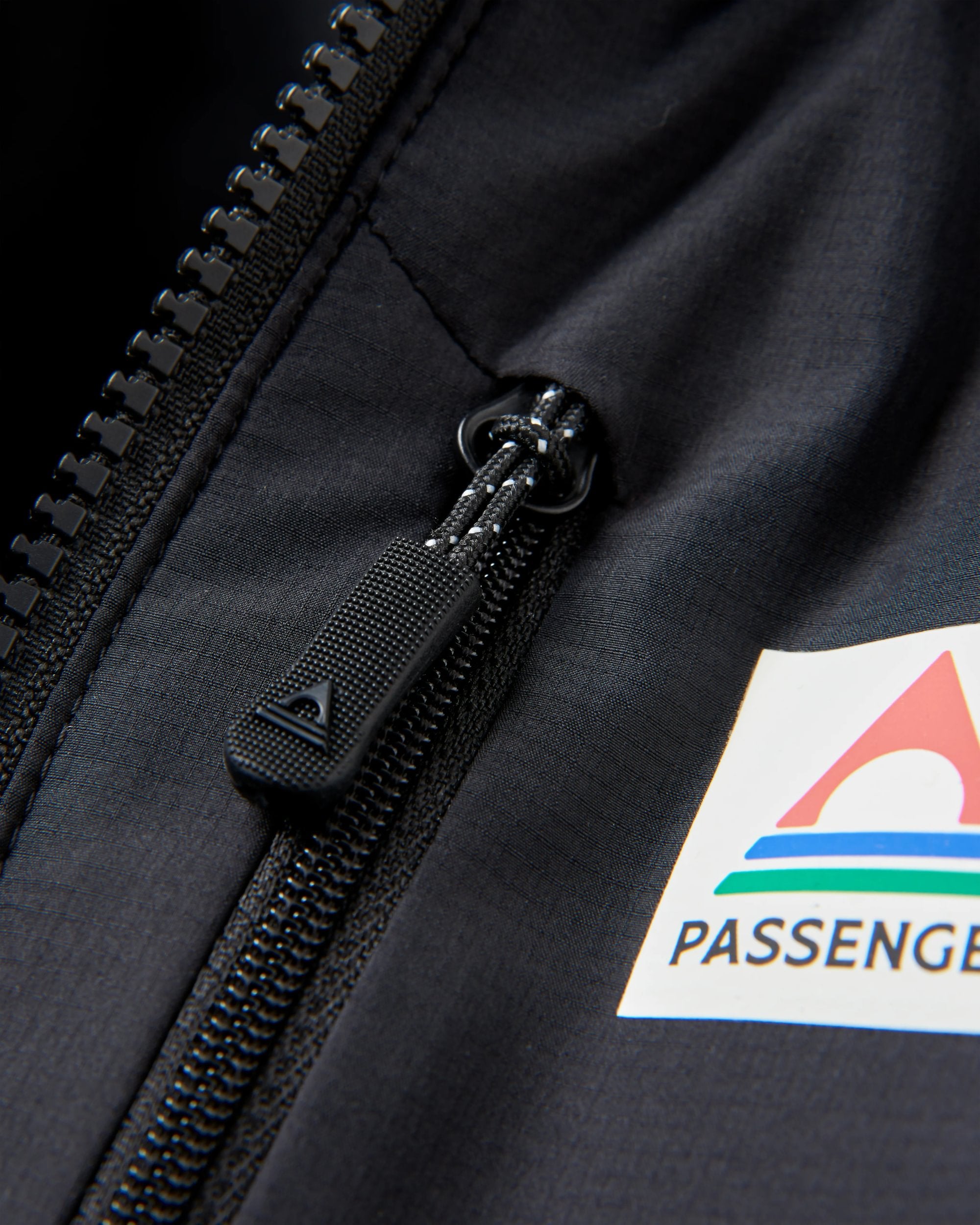 Daybreak Lightweight Recycled Thermore® Insulated Jacket - Black - Flatlay