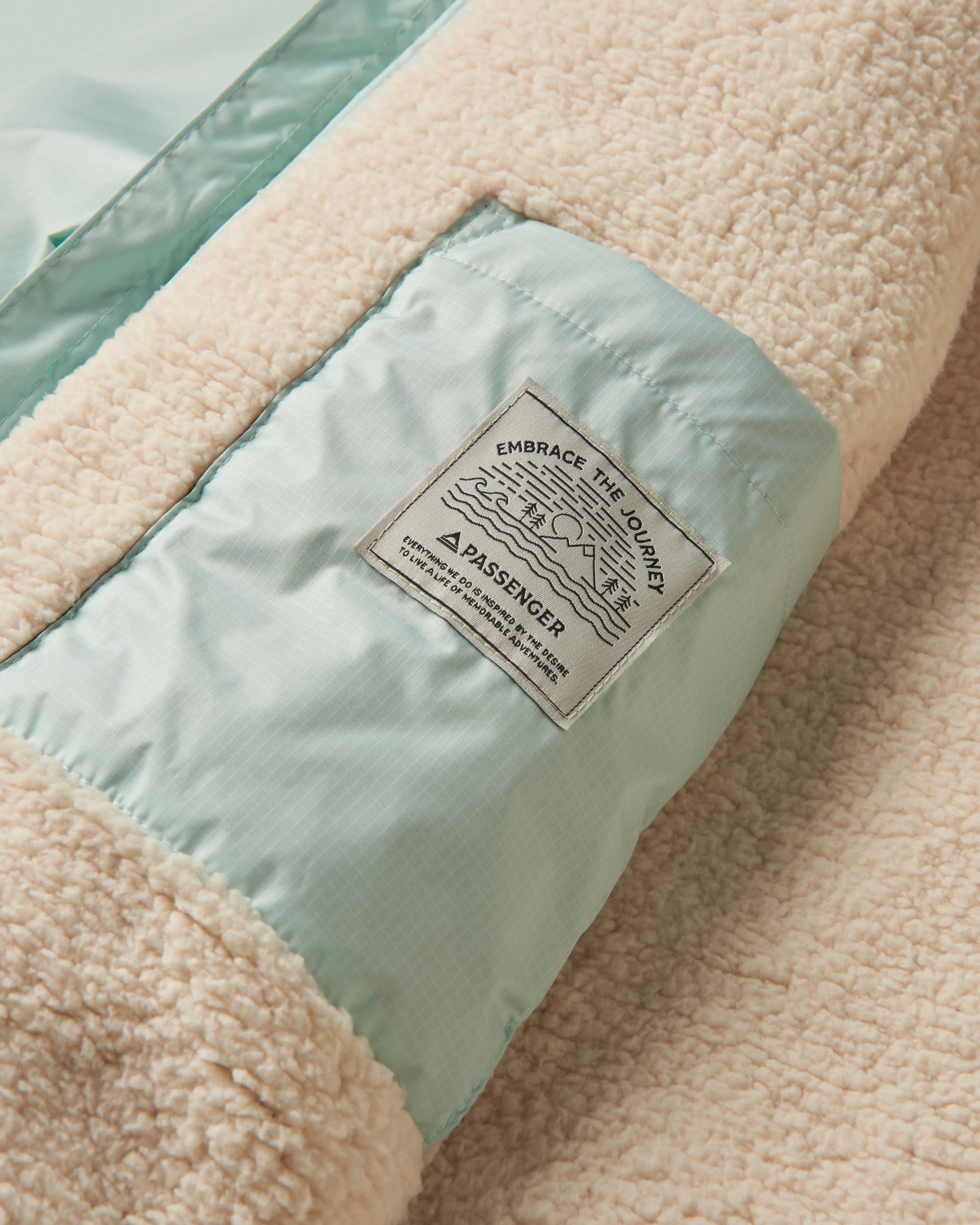 Waves Recycled Sherpa Lined Changing Robe - Surf Spray/Deep Sea - Flatlay