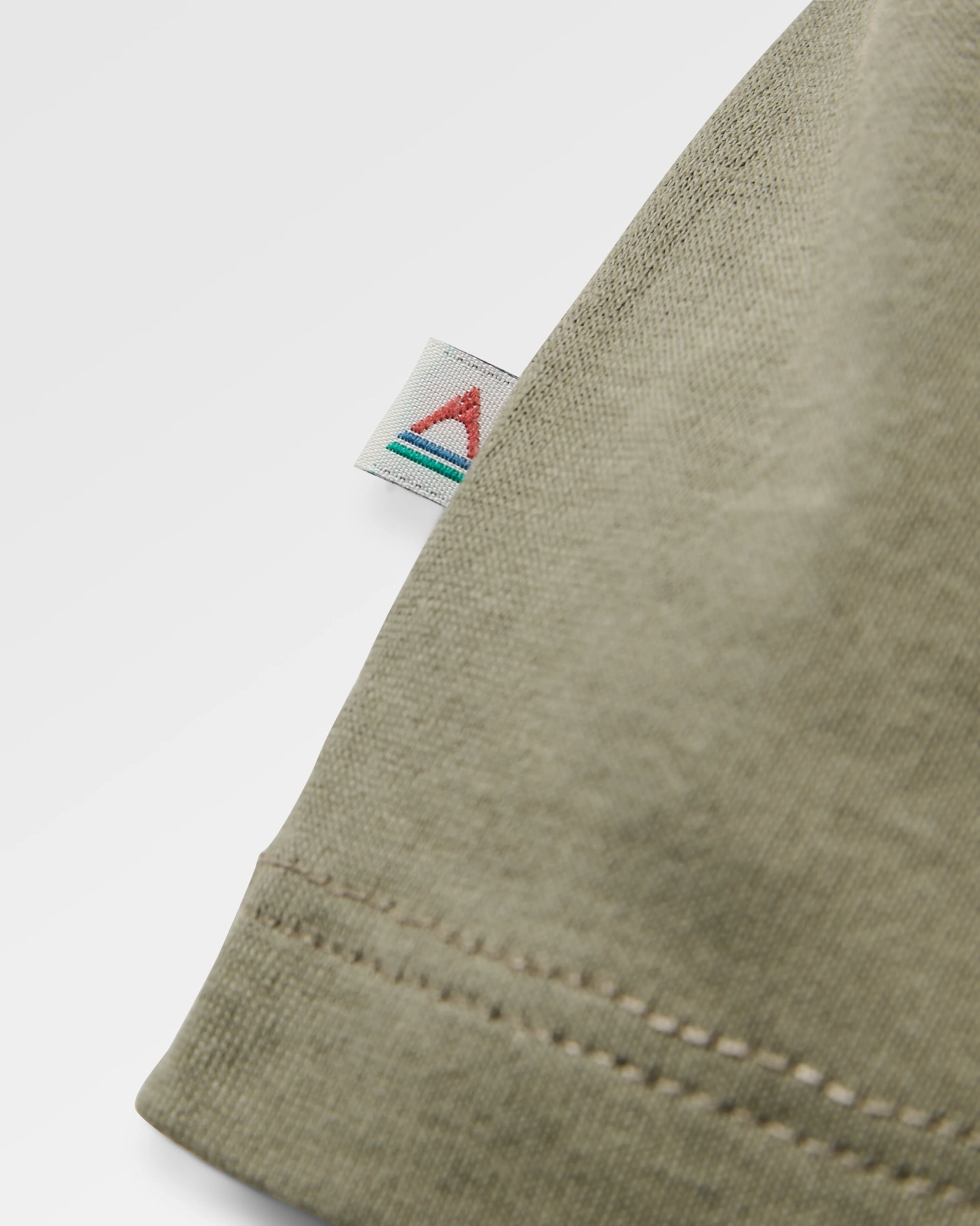 Riser Recycled Cotton LS T-Shirt - Dusty Olive - Flatlay