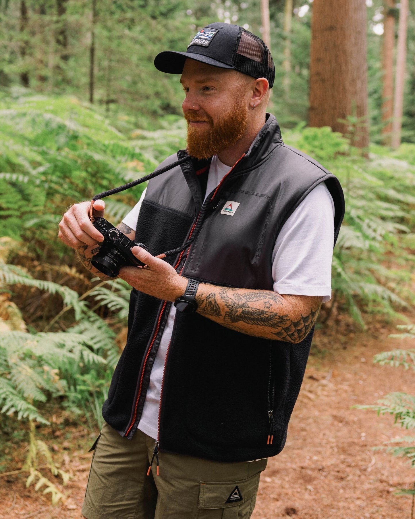 Offgrid Recycled Sherpa Fleece Vest - Black - Lifestyle
