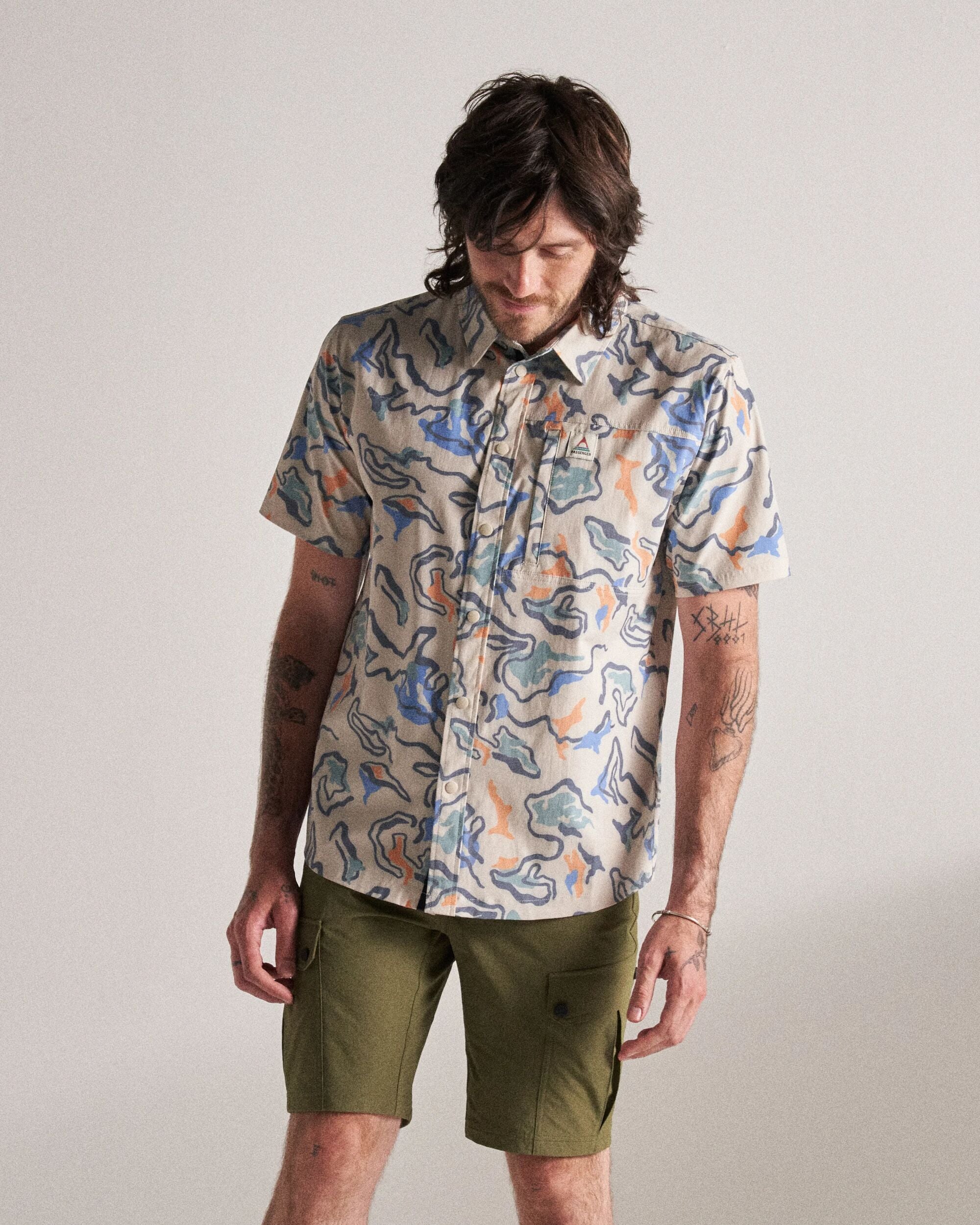 Traveller Short Sleeve Stretch Shirt - Abstract Strata Multi - Studio Model