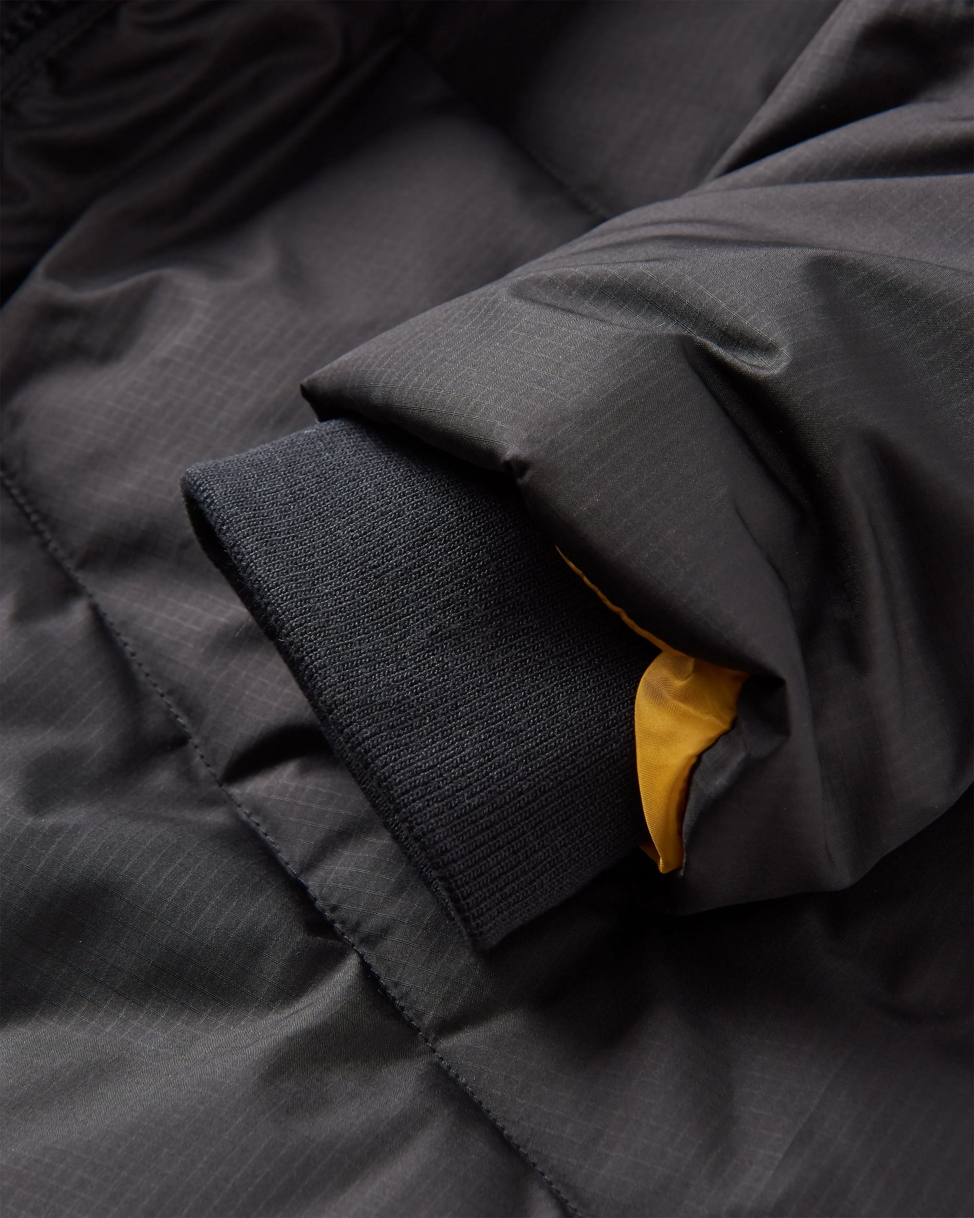 Tasman Recycled Long Insulated Jacket - Black - Flatlay
