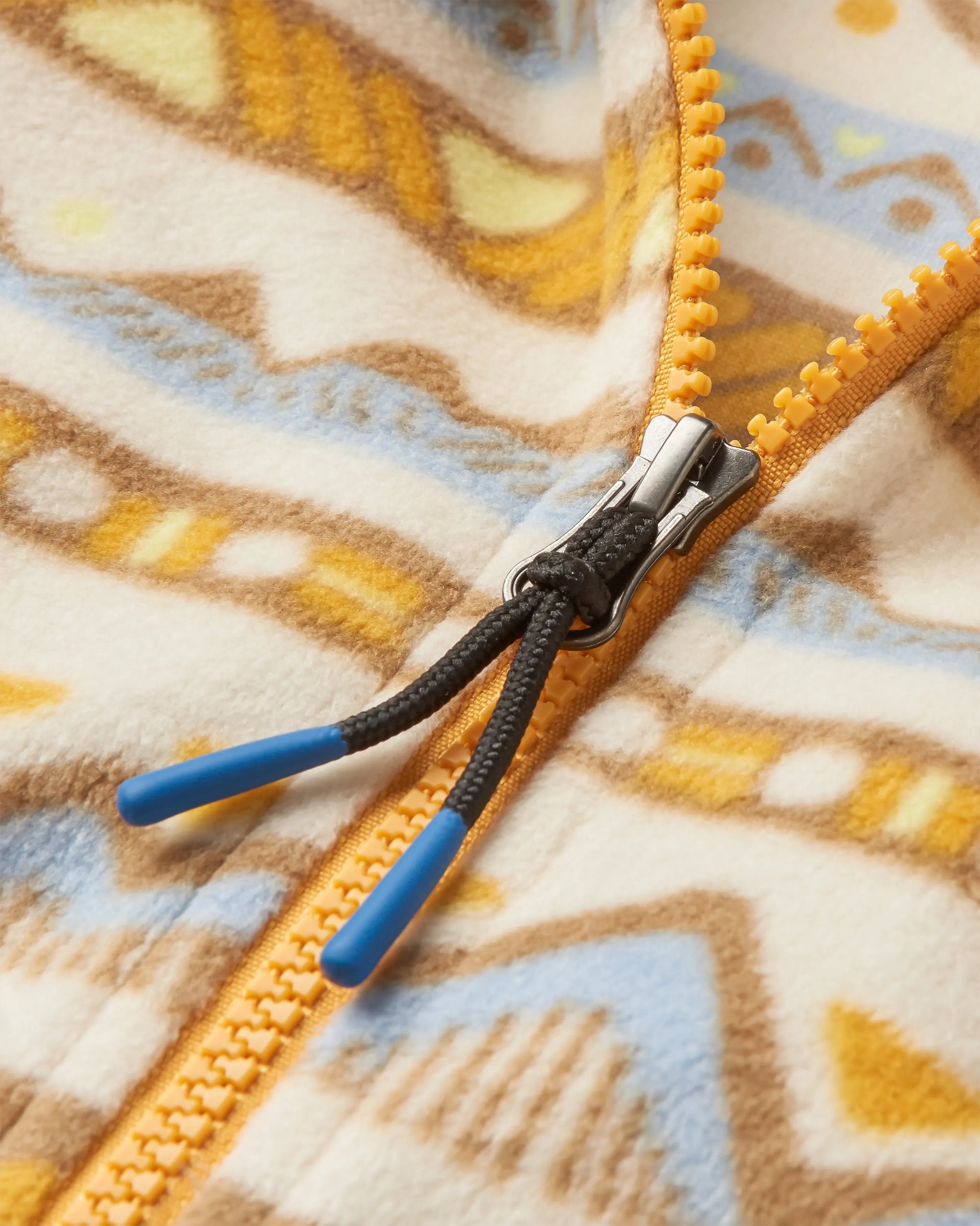 Ayla Recycled Fleece - Mountain Geo Birch - Flatlay