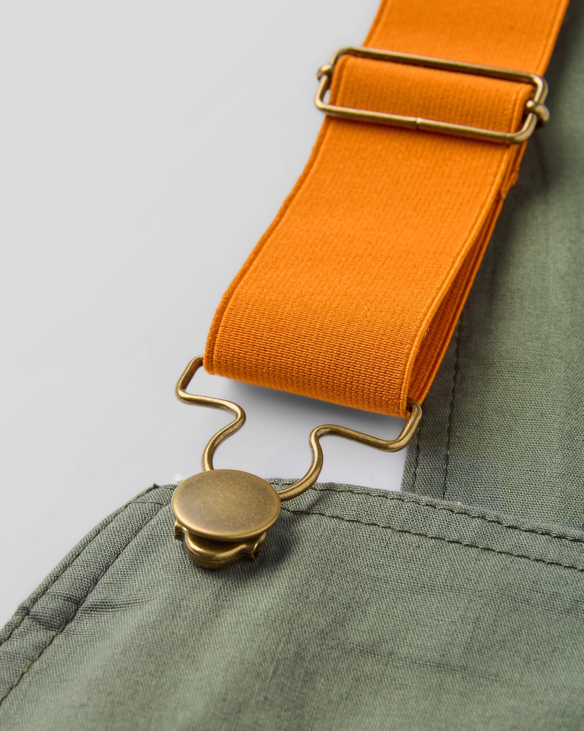 Shuffle Light Short Dungarees - Wild Green - Flatlay