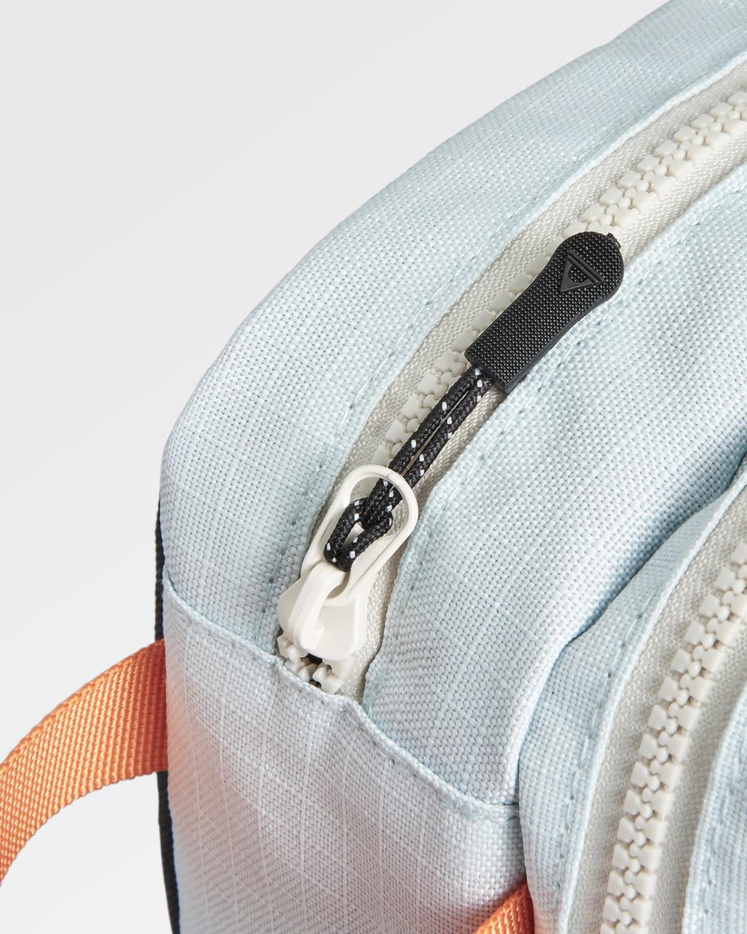 Travel Recycled Wash Kit - Grey Olive/ Surf Spray