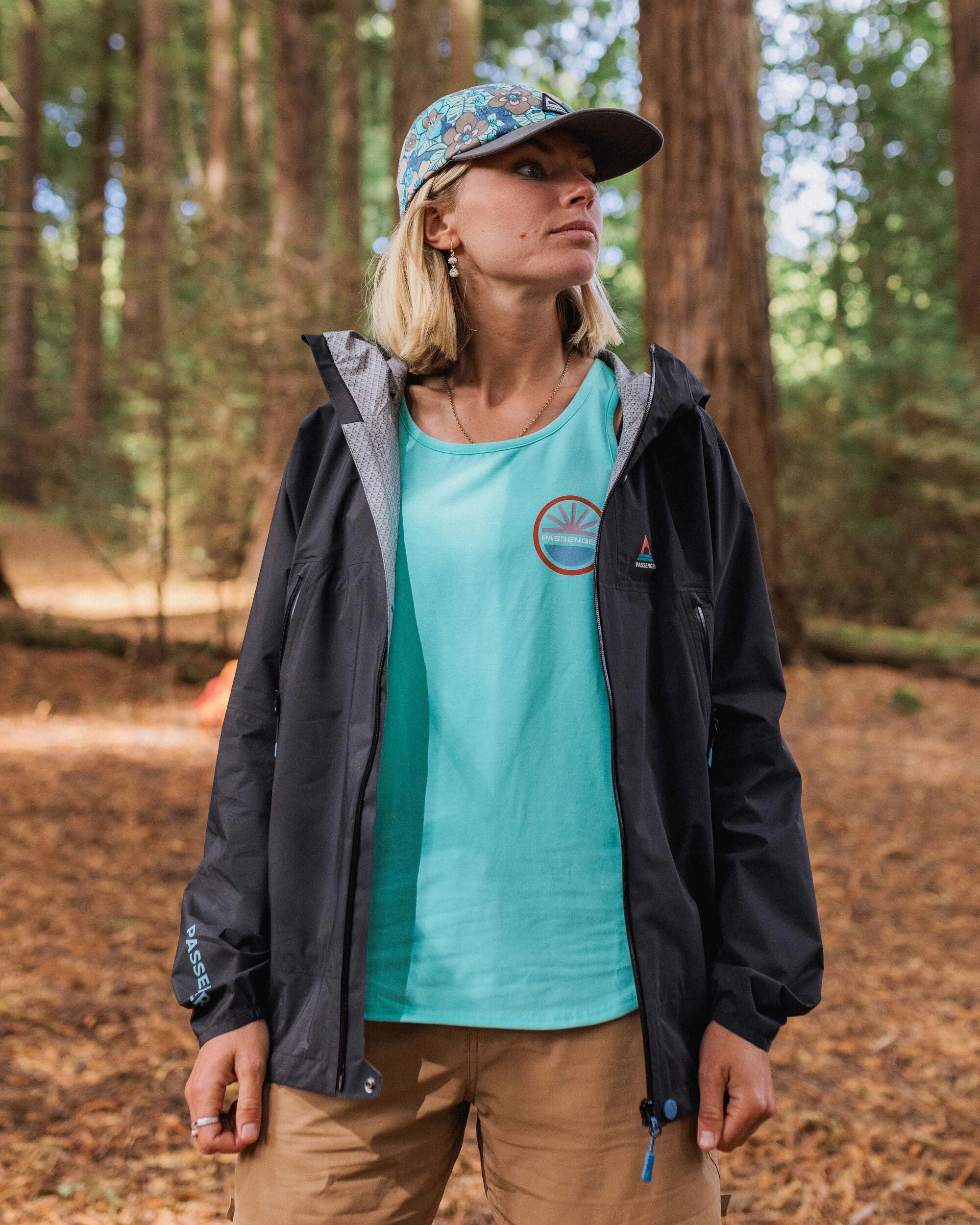 Trailscape Light Women's Recycled Waterproof Jacket - Black - Lifestyle
