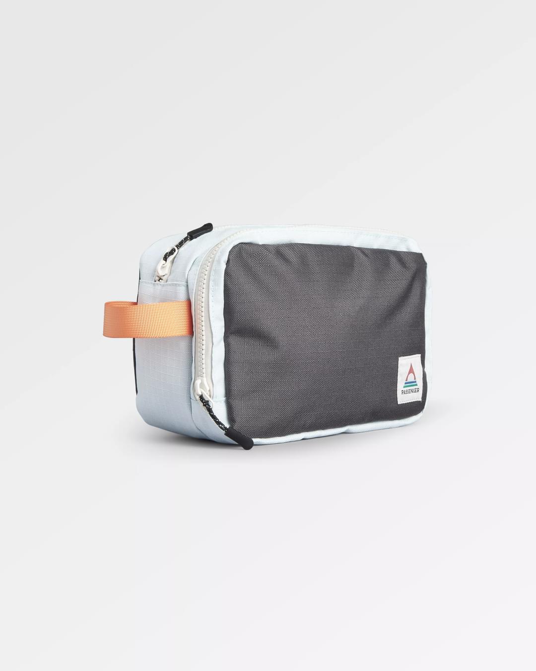 Travel Recycled Wash Kit - Grey Olive/ Surf Spray