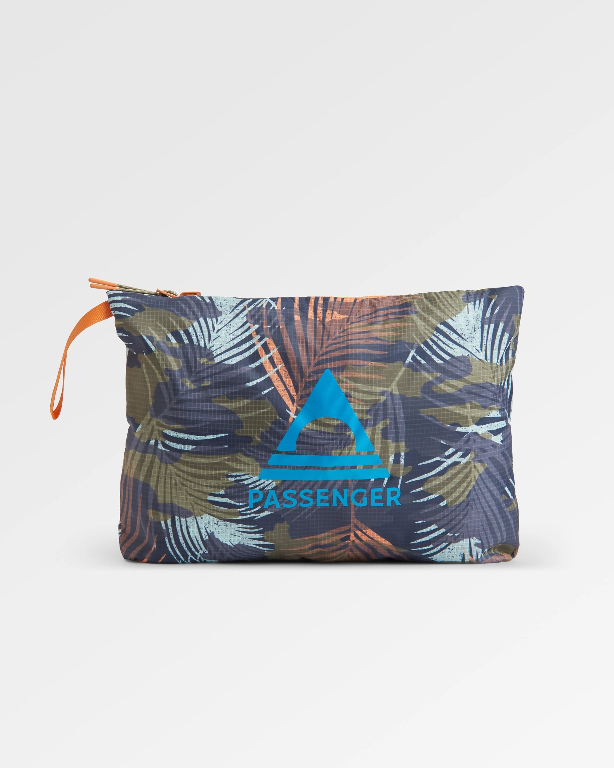 Gusto Recycled Windshell Anorak - Palm Camo Apricot - Flatlay