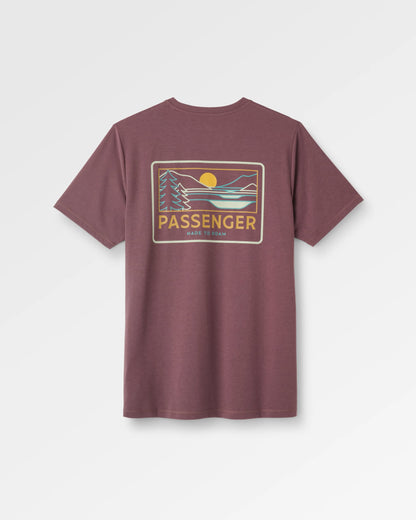 Roamer Men's Drirelease® Active T-Shirt - Brambleberry - Flatlay