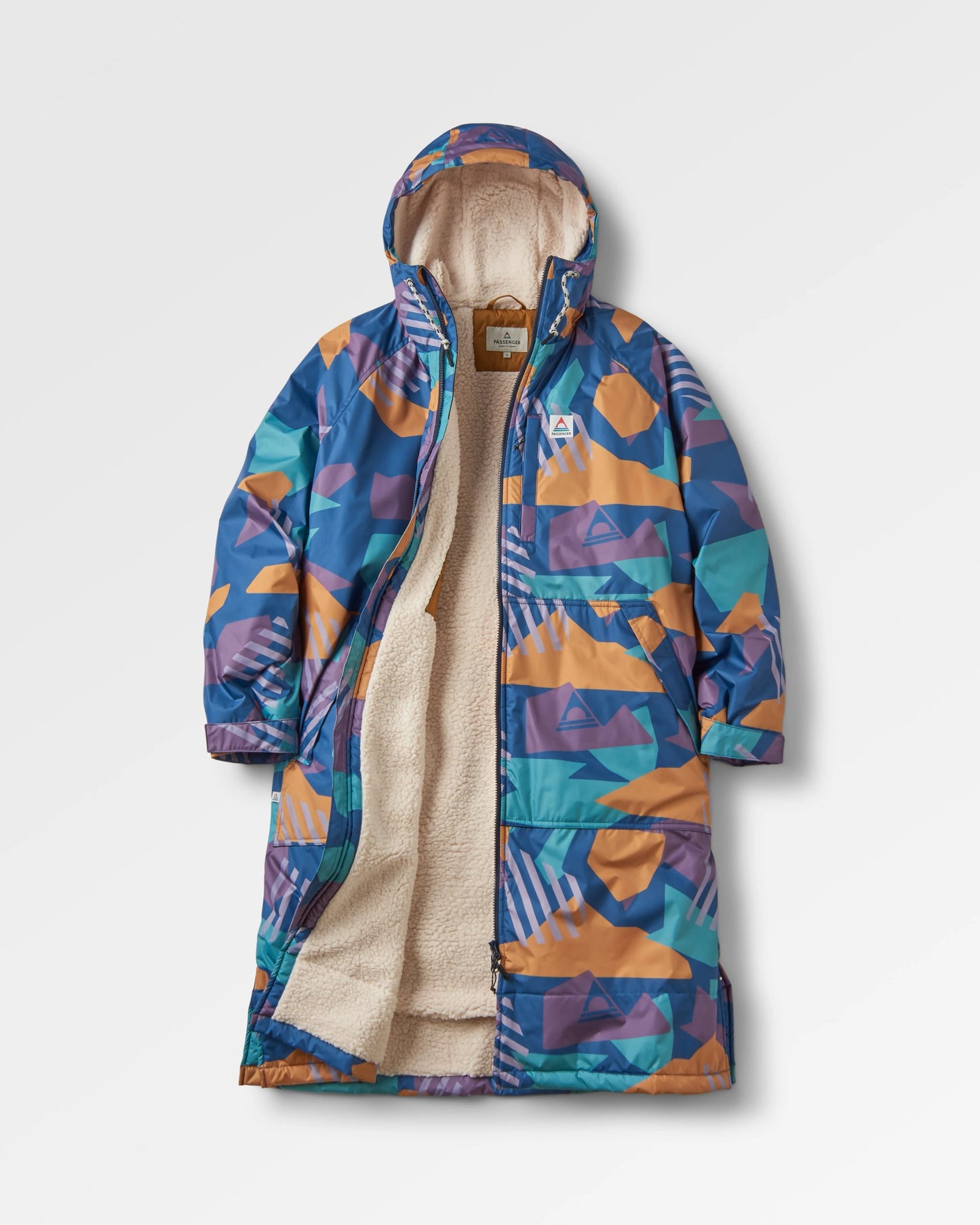 Waves Recycled Sherpa Lined Changing Robe - Deep Blue Camo Pattern