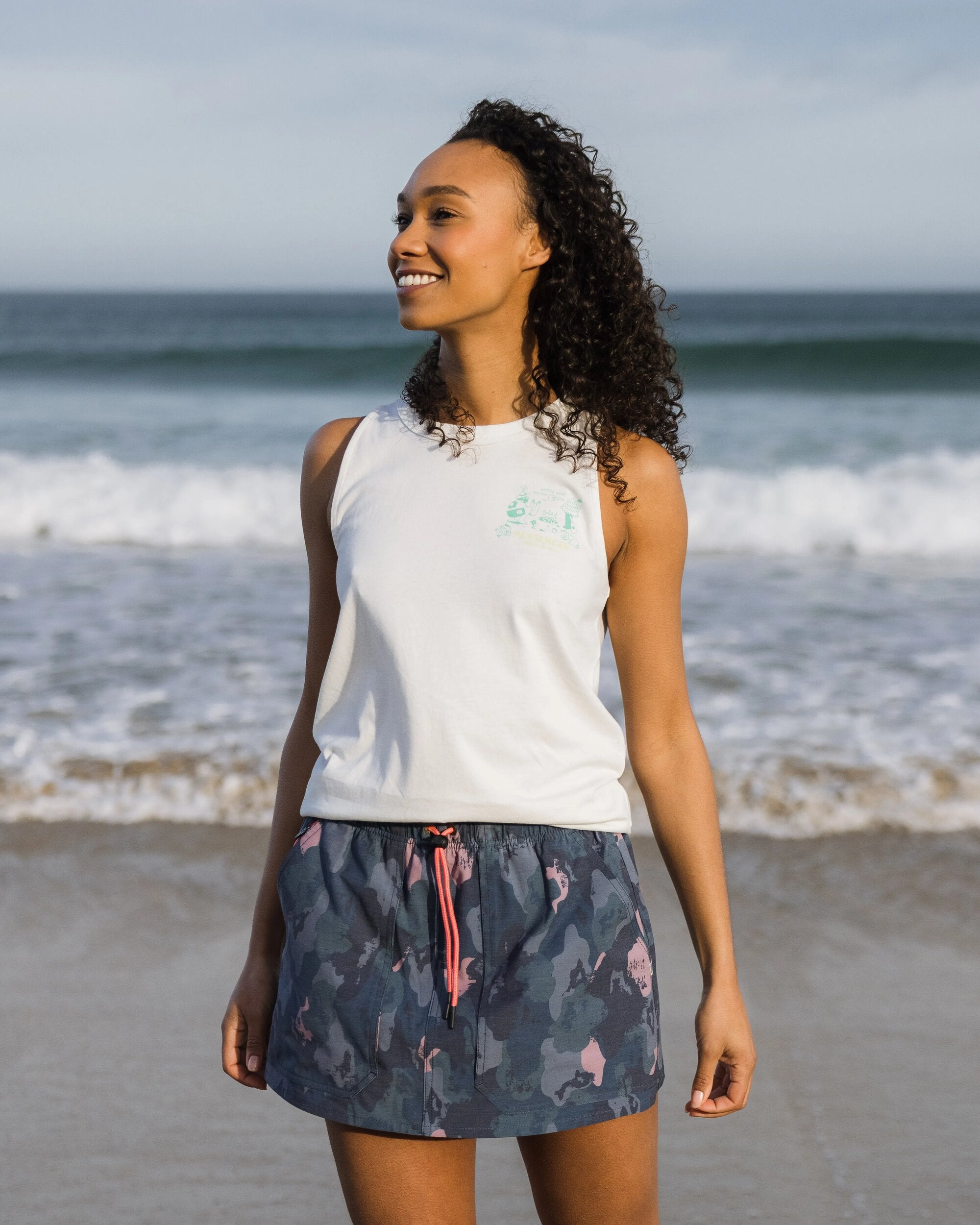 Better Outside Organic Cotton Vest - Marshmallow - Lifestyle