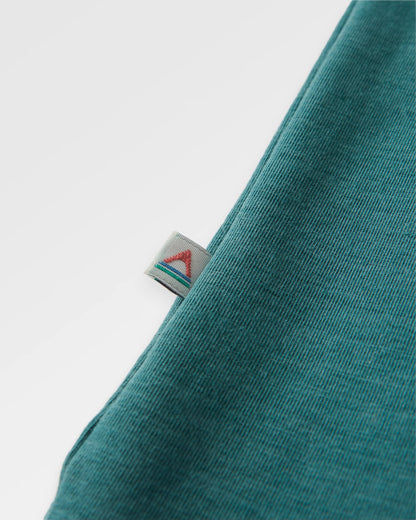 Chase The Light Active LS T-Shirt - Deep Ocean - Flatlay