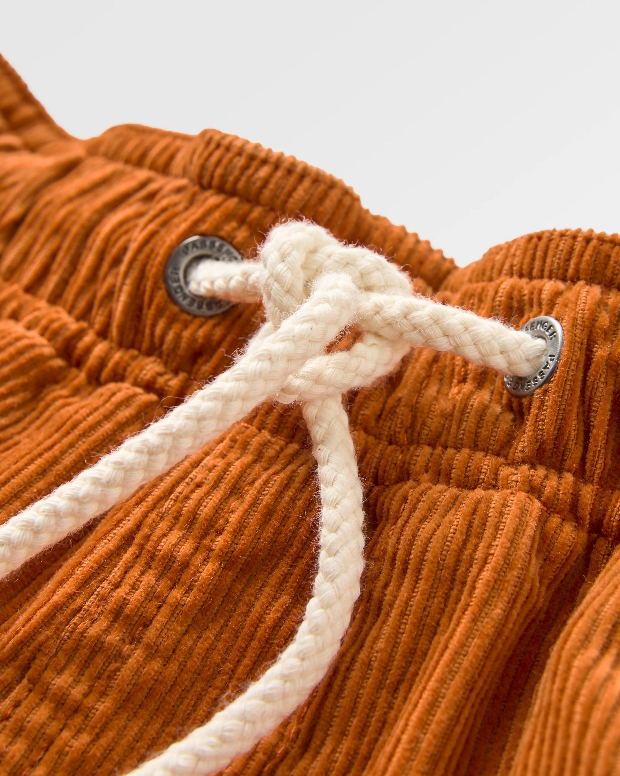 Drifter Cord Short - Sunset Orange - Flatlay