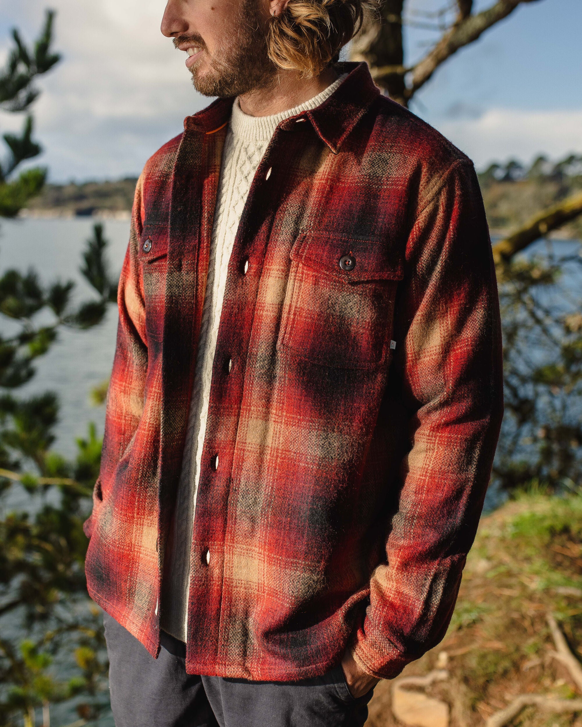 Barren Overshirt - Wine - Lifestyle