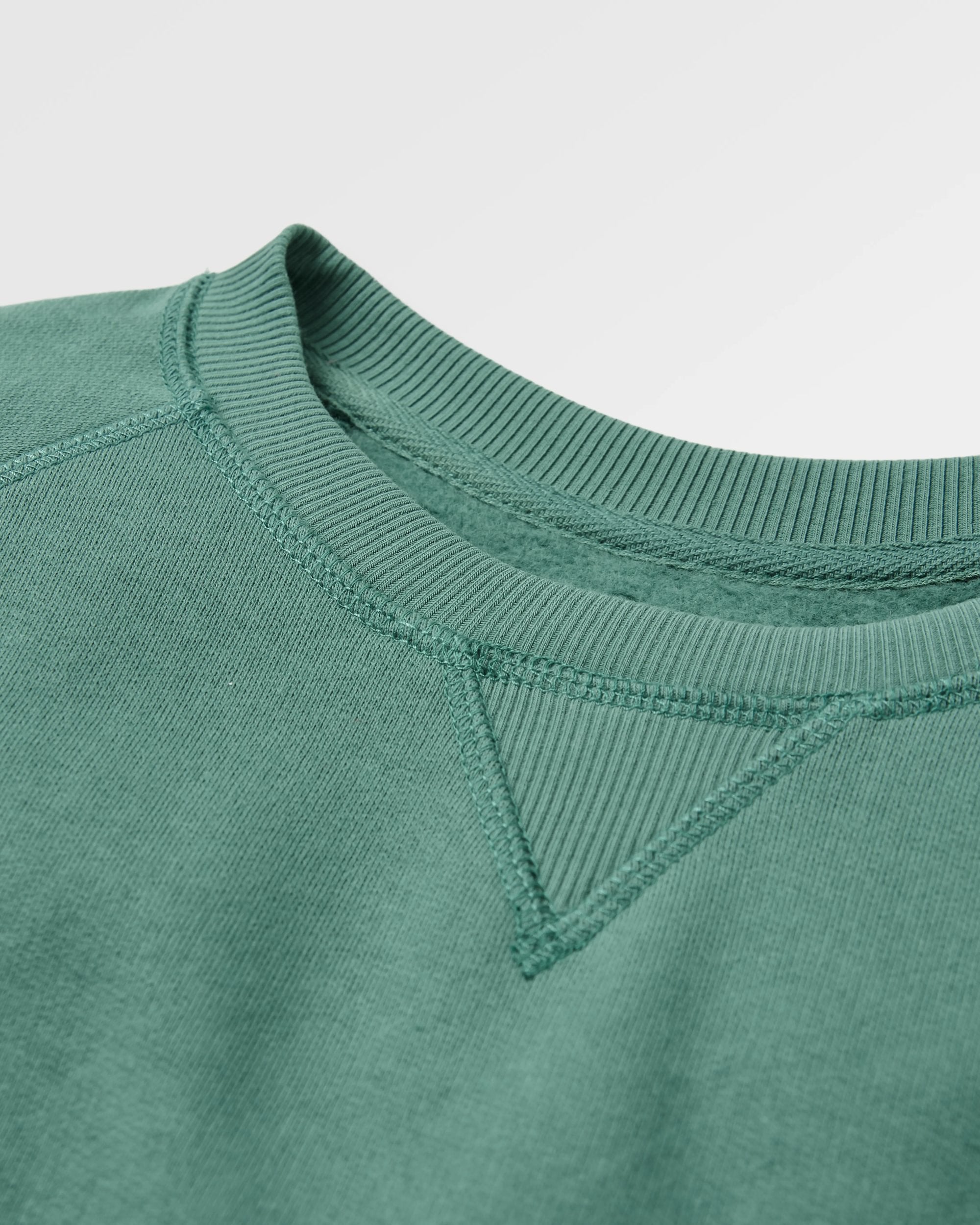 Roamer Men's Recycled Cotton Sweatshirt - Deep Ocean - Flatlay