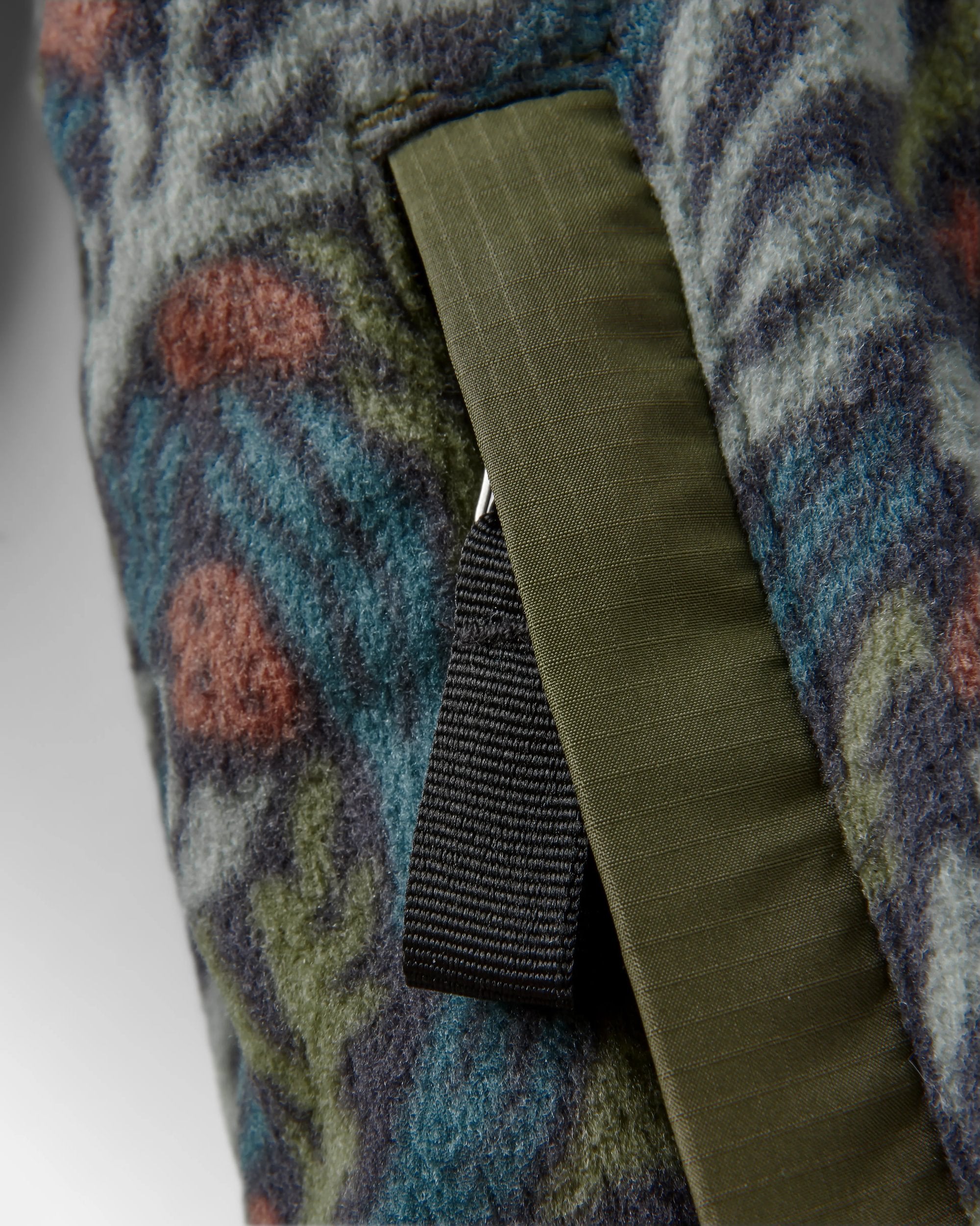 Adrift Recycled Polar Fleece - Ocean Current Black - Flatlay