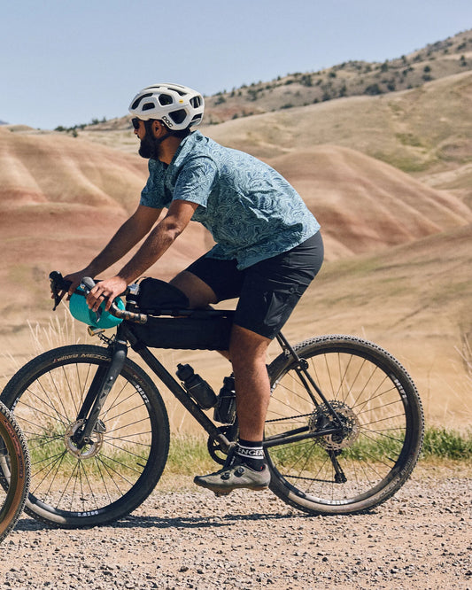Stride Recycled Active Trail Short - Black - Lifestyle