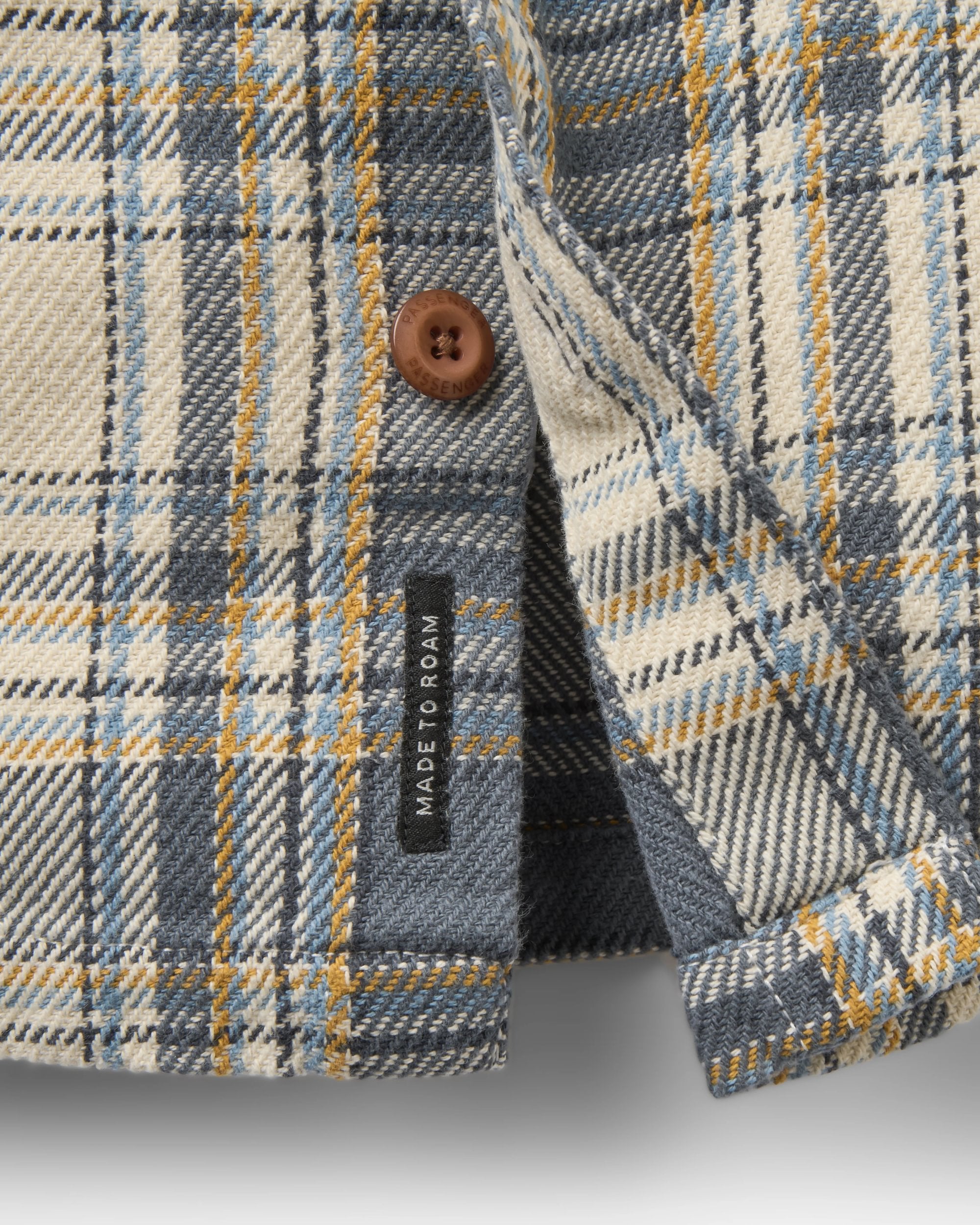 Island Twill Shirt - Off White Check - Flatlay