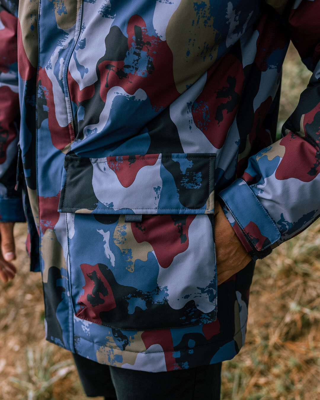 Baltic Recycled Insulated Jacket - Sycamore Pattern - Lifestyle