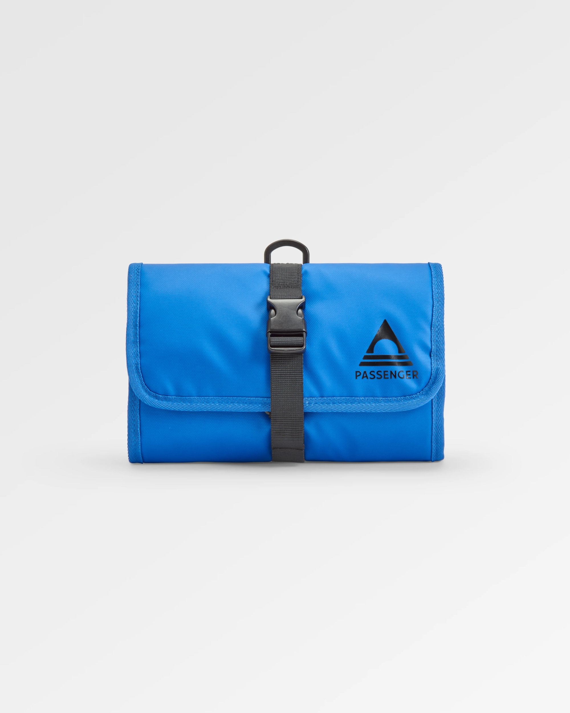 Drop Recycled Wash Kit - Azure Blue - Flatlay