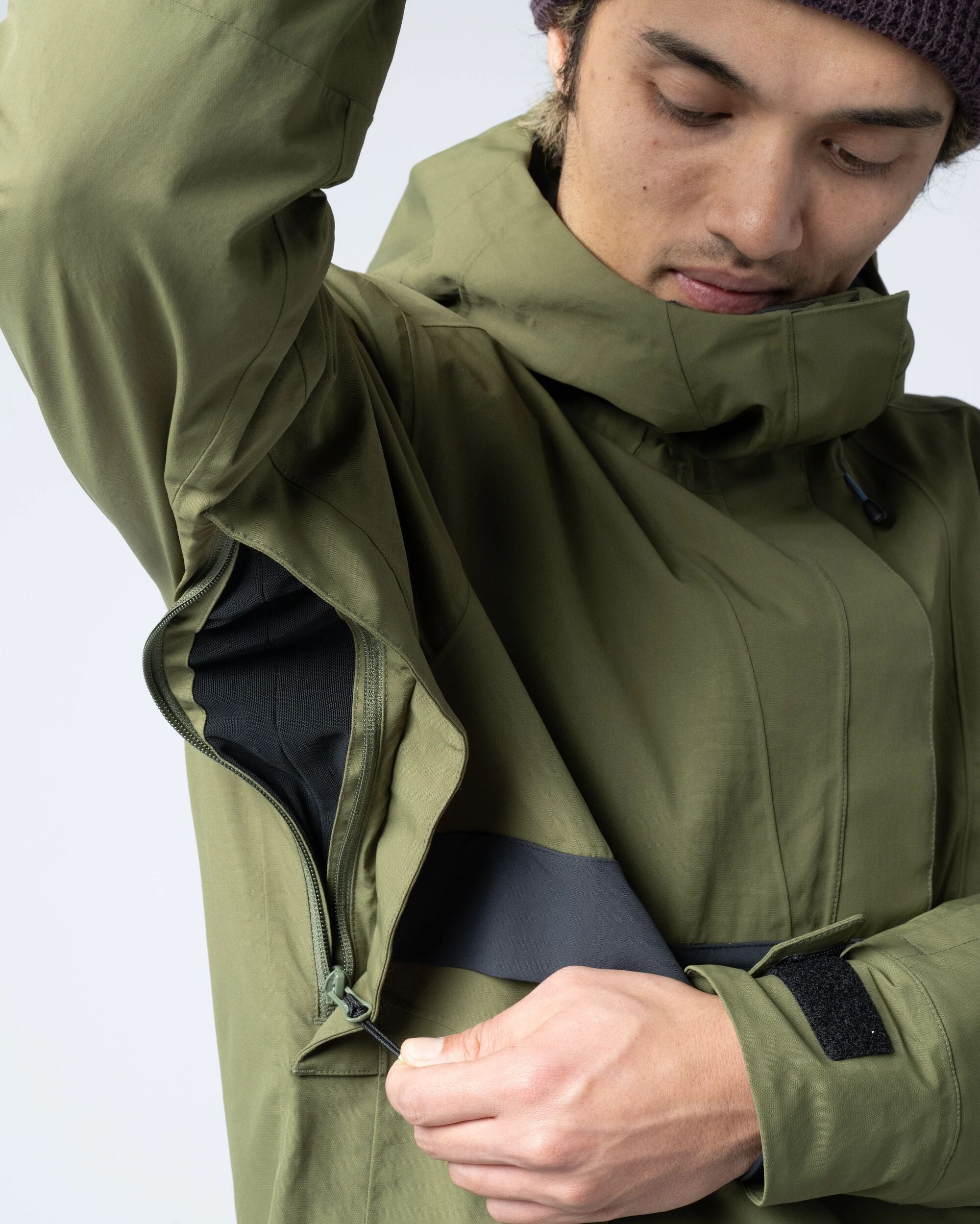 Snowscape Men's Recycled Anorak - Khaki - Flatlay