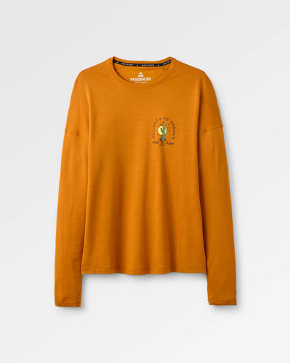 Camp Wild Lightweight Merino LS T-Shirt - Retro Orange - Flatlay
