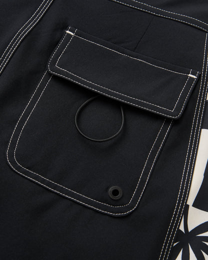 Rialto 16" Boardshort - Black - Flatlay