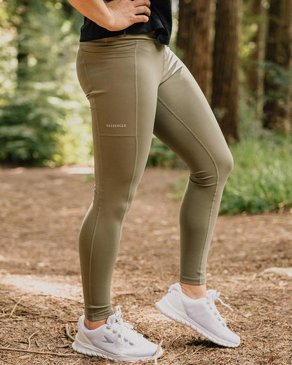 Fresh Air 2.0 Recycled Leggings - Dusty Olive