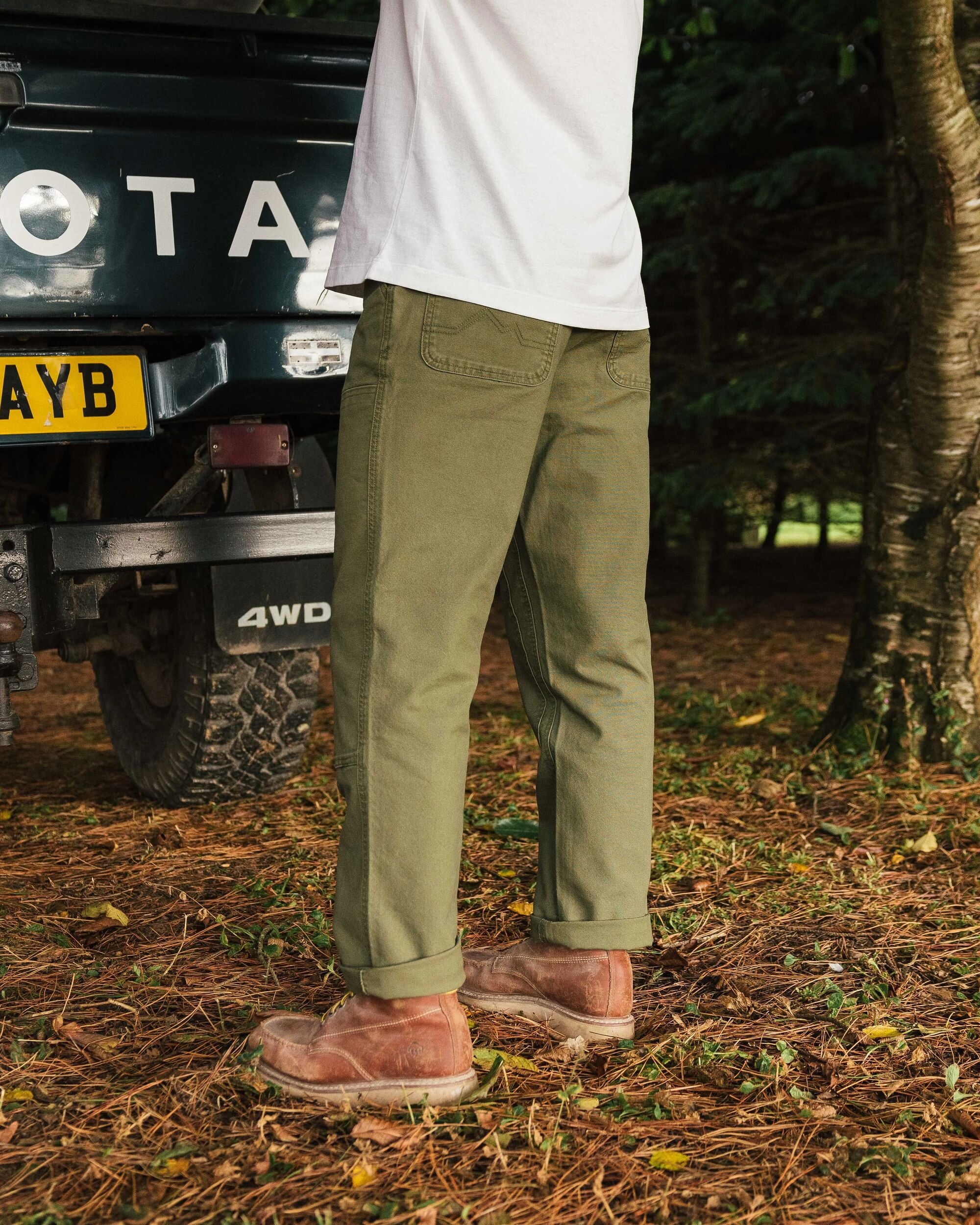 Vantage Organic Cotton Trouser - Khaki - Lifestyle