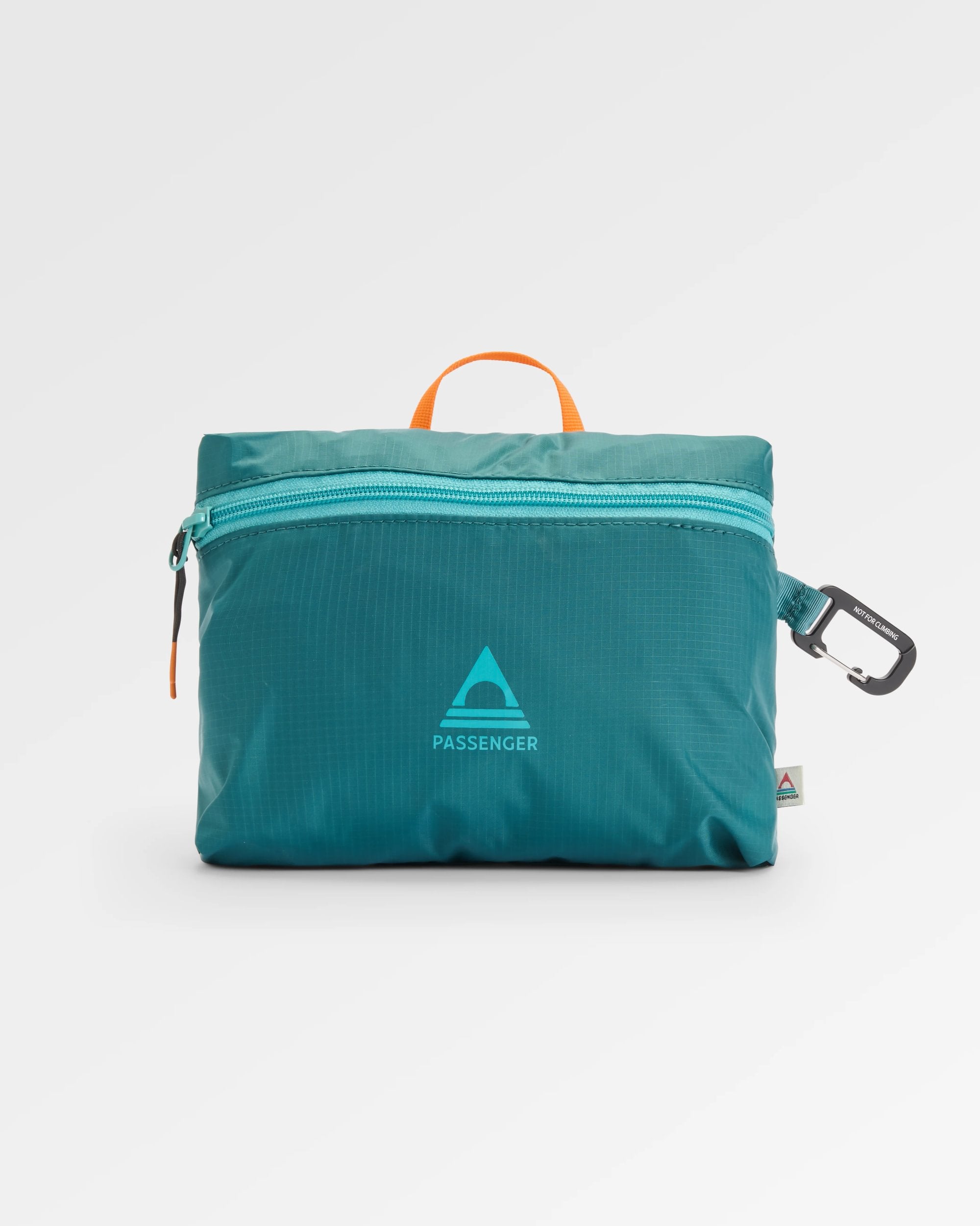 Travelscape Light 24L Backpack - Mediterranean/ Ocean Teal - Flatlay