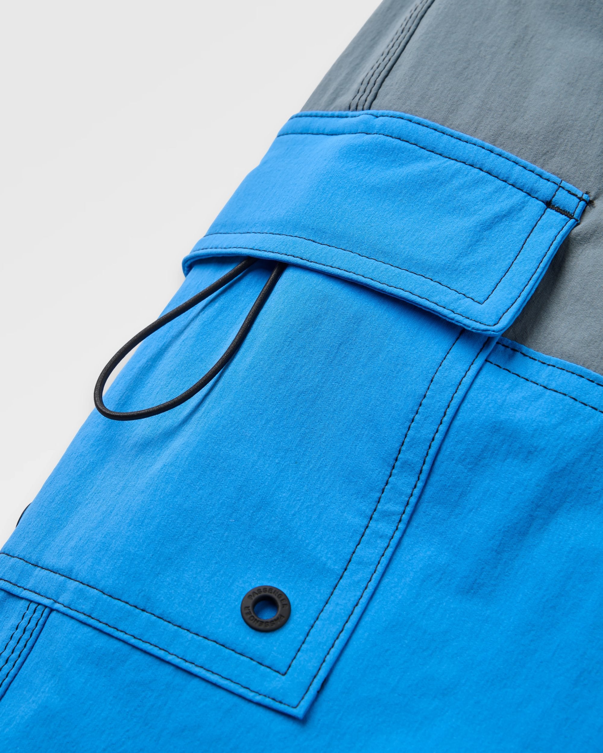 Cutback Boardshort - Storm Grey/Marine Blue - Flatlay