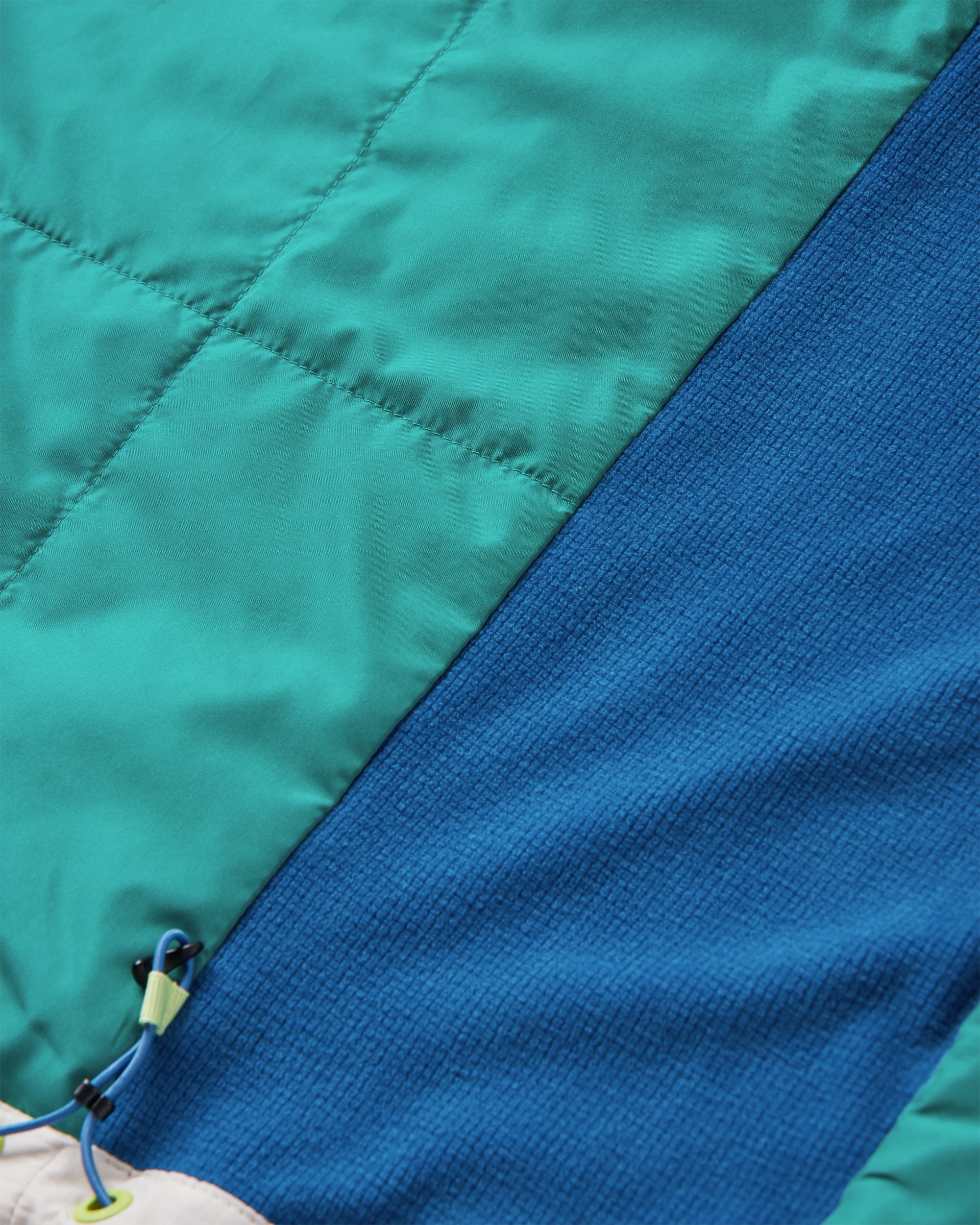 Daybreak Lightweight Recycled Thermore® Insulated Jacket - Tidal Blue/Blue Steel/Birch - Flatlay