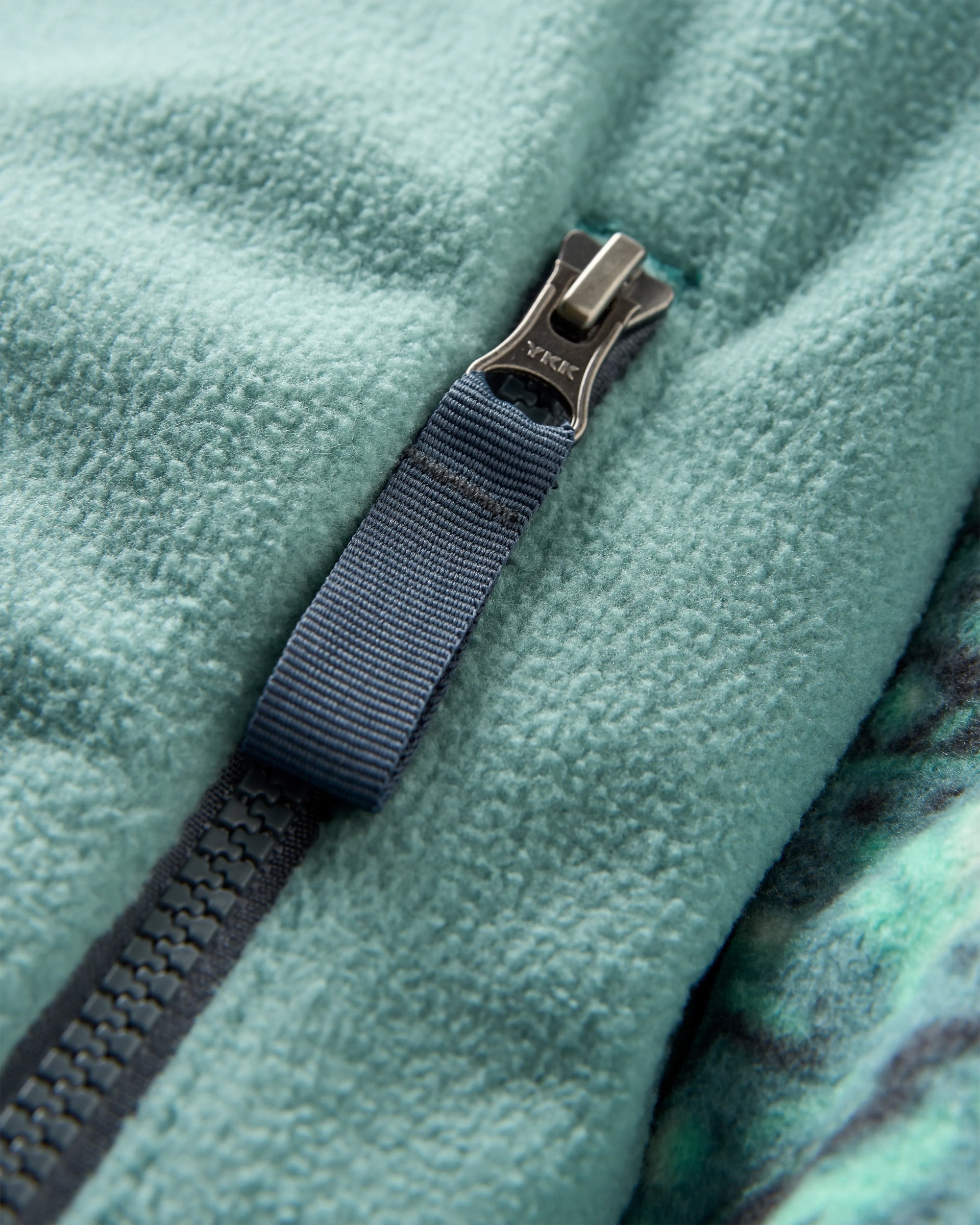 Set Off Recycled 1/4 Polar Fleece - Elemental Geo Arctic - Flatlay