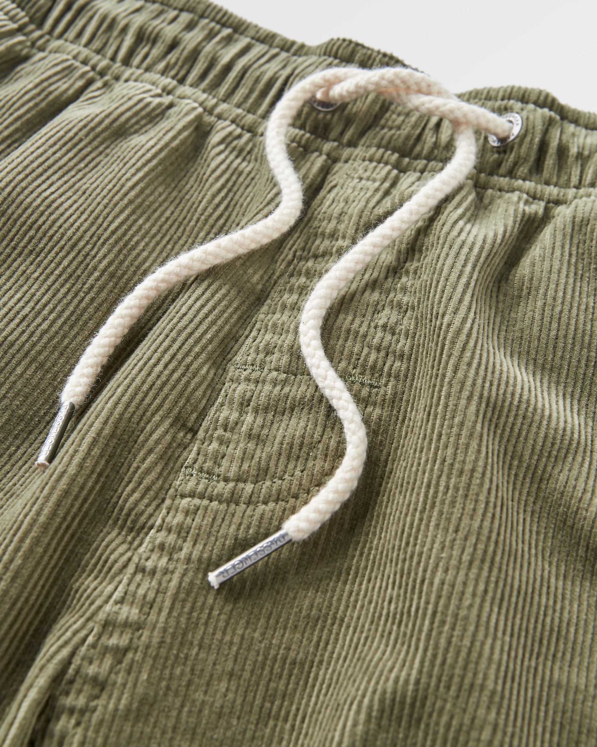 Drifter Cord Short - Dusty Olive - Flatlay
