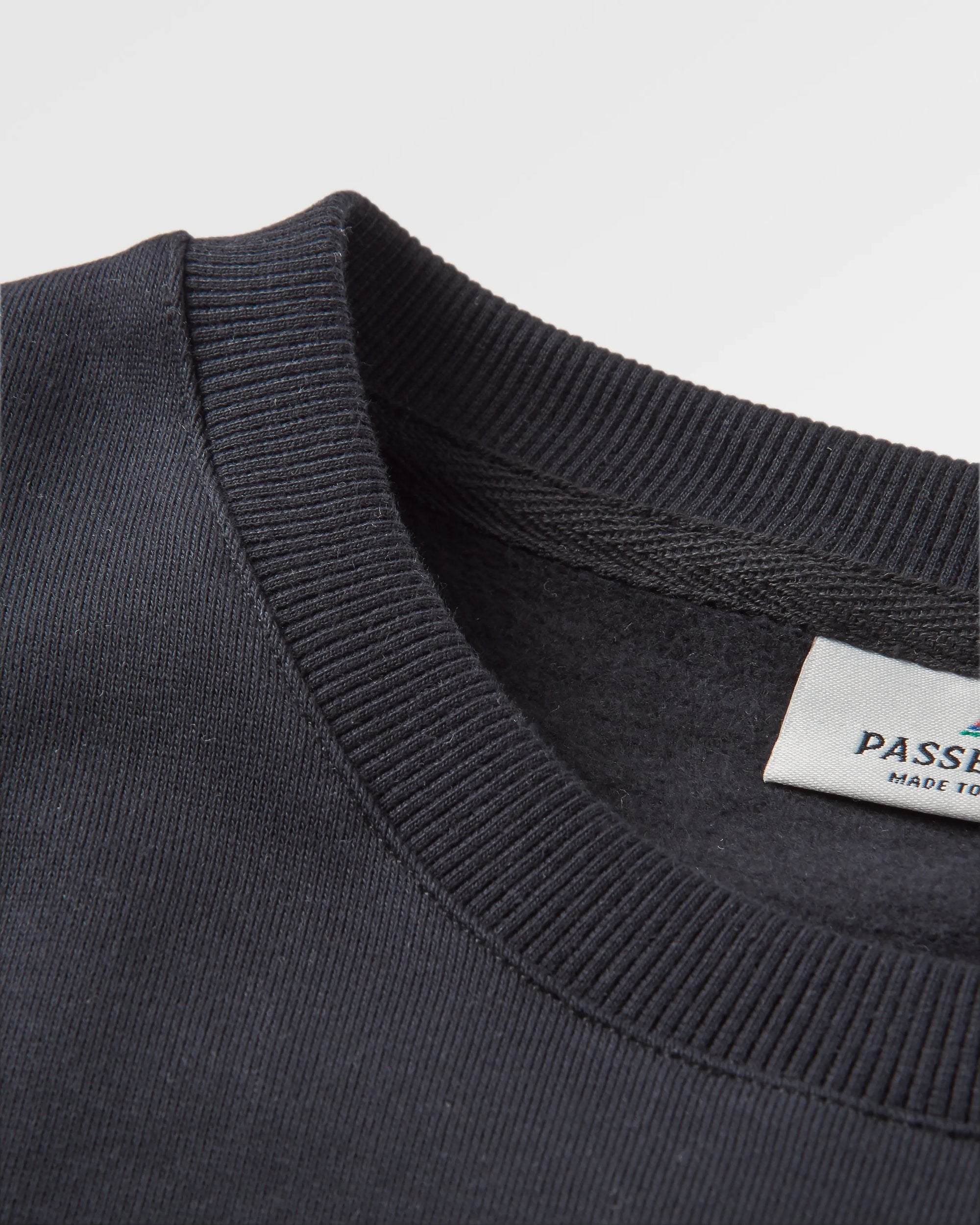 Yuca Organic Cotton Sweatshirt - Black - Flatlay