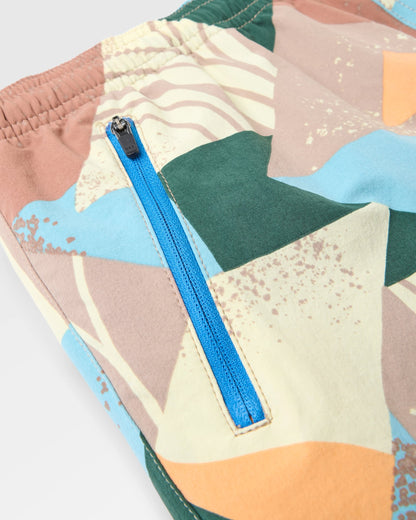 Flaris Longer Line Short - Sun Patch Simply Taupe - Flatlay