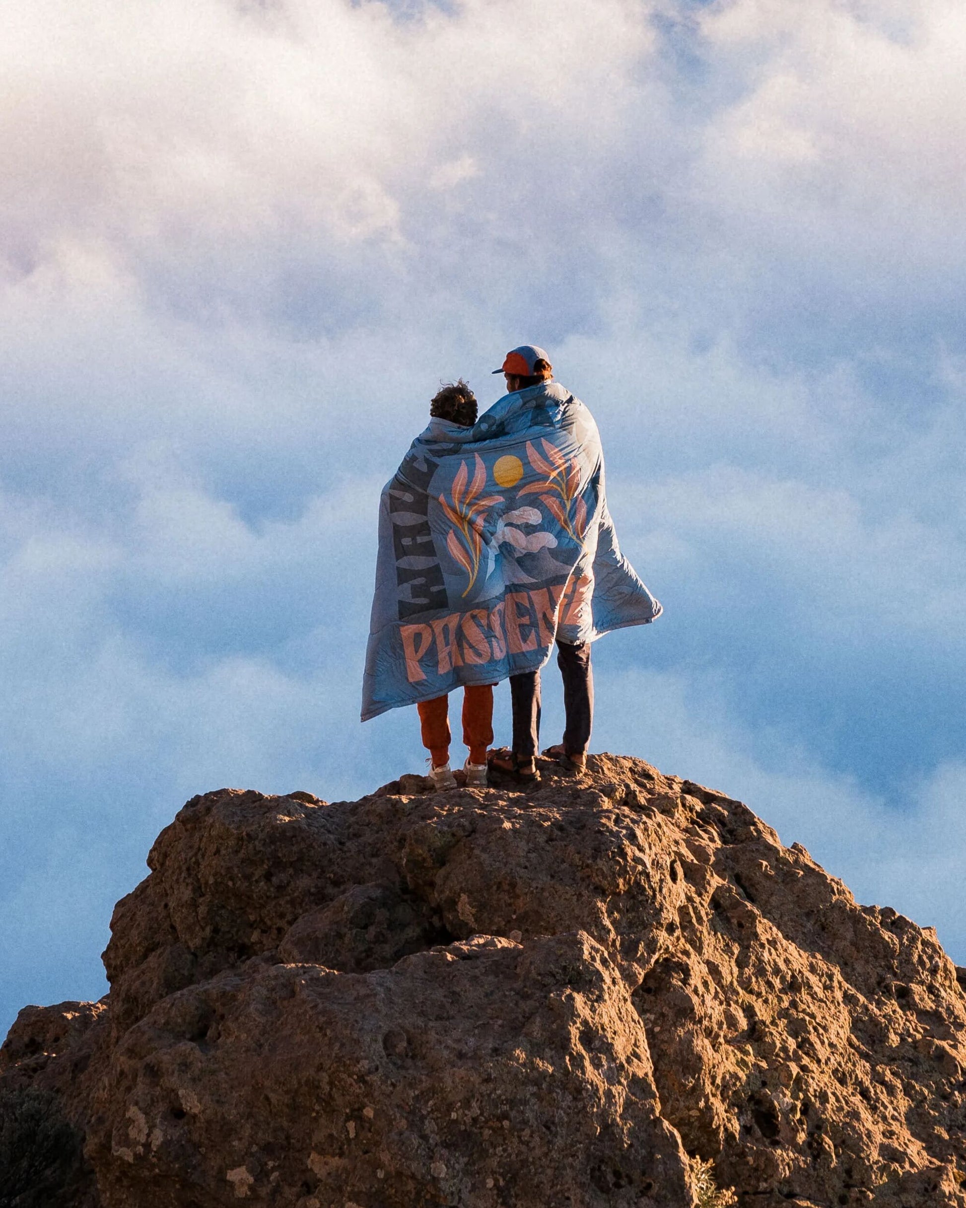 Cabin Recycled Sherpa Blanket - Faded Denim - Lifestyle