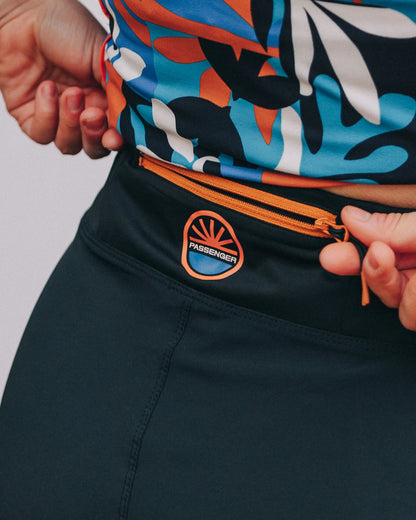 Roundtrip Recycled Trail Short - Black - Lifestyle