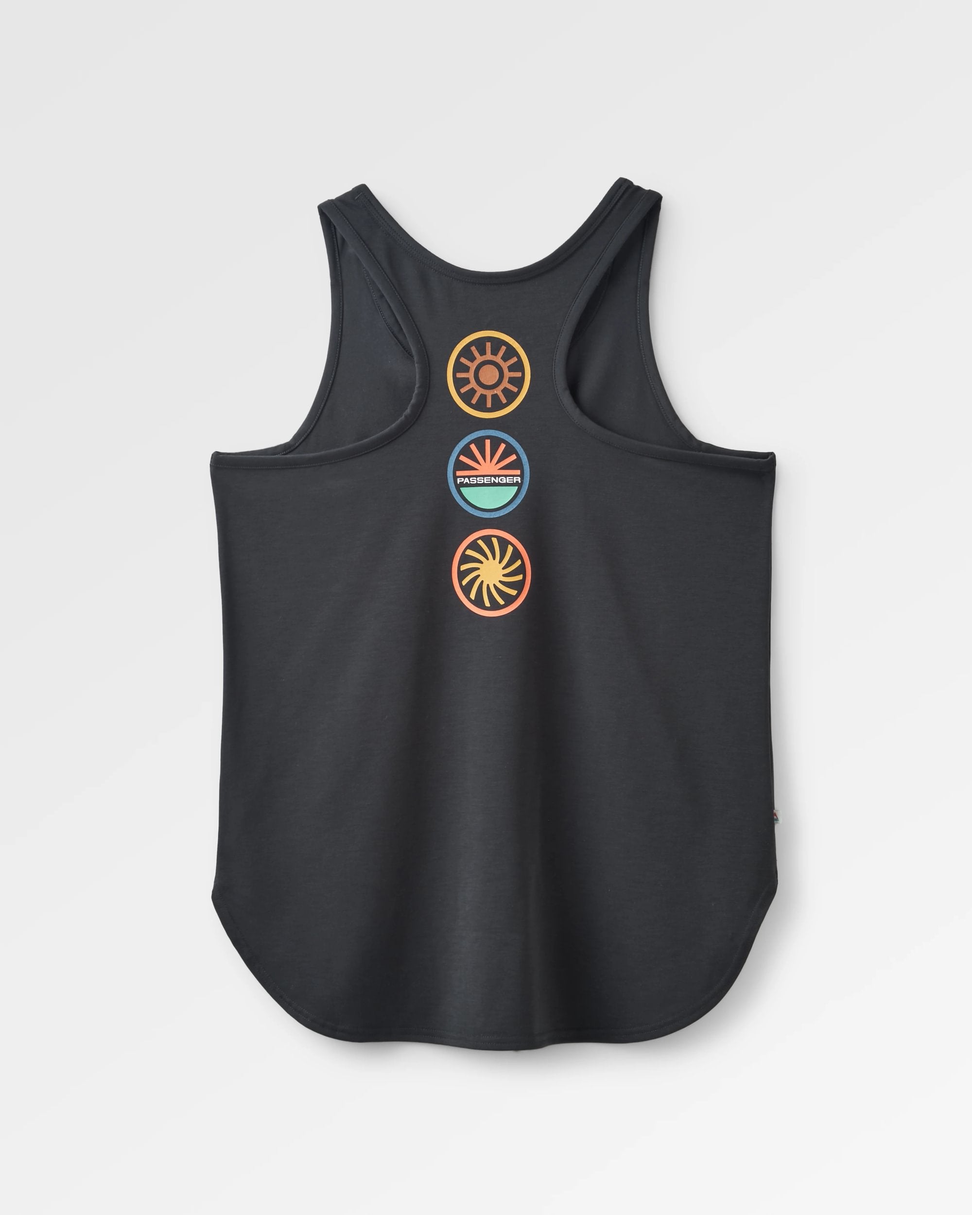 Chase The Light Drirelease® Active Vest - Black - Flatlay