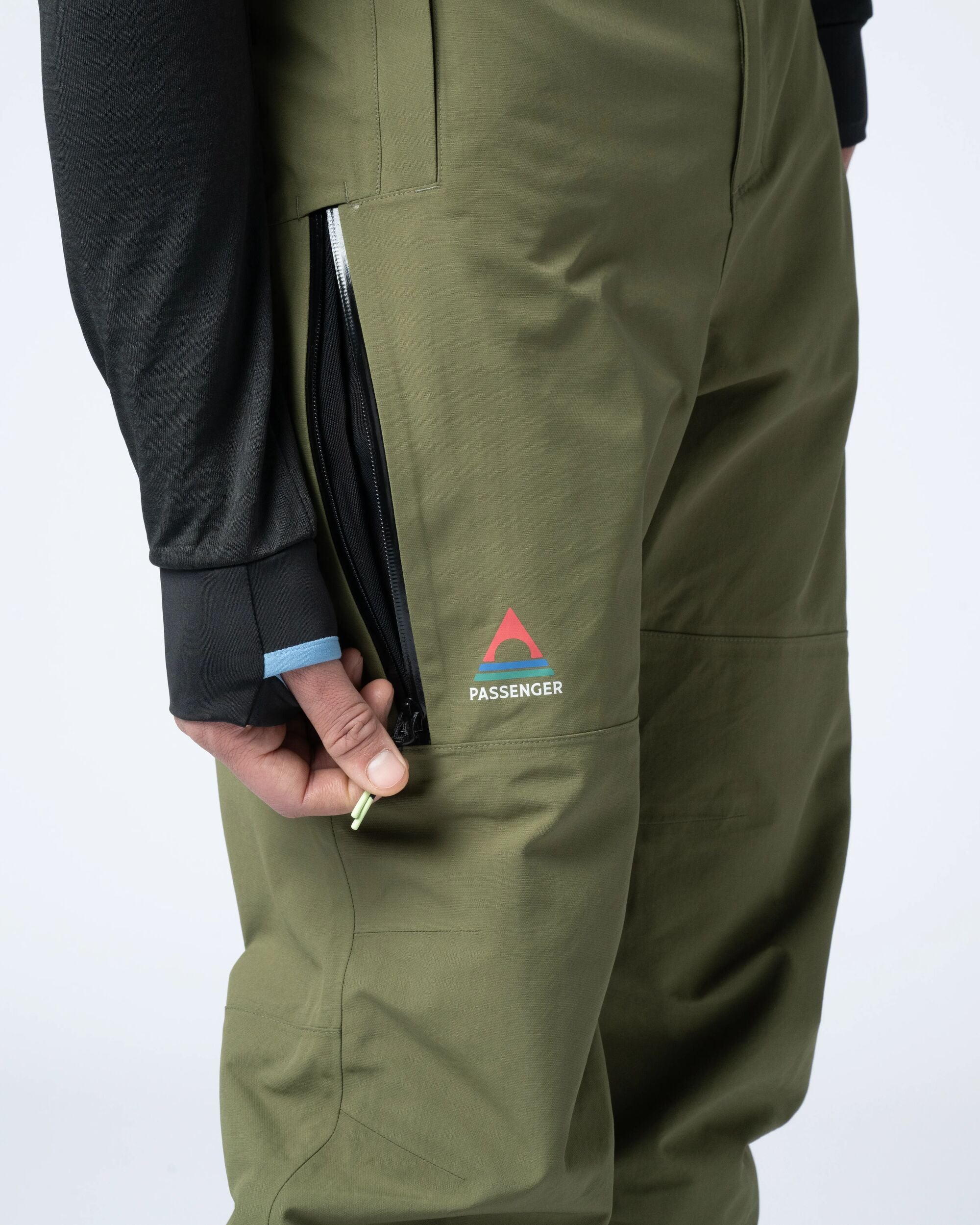 Snowscape Men's Recycled Pant - Khaki - Flatlay