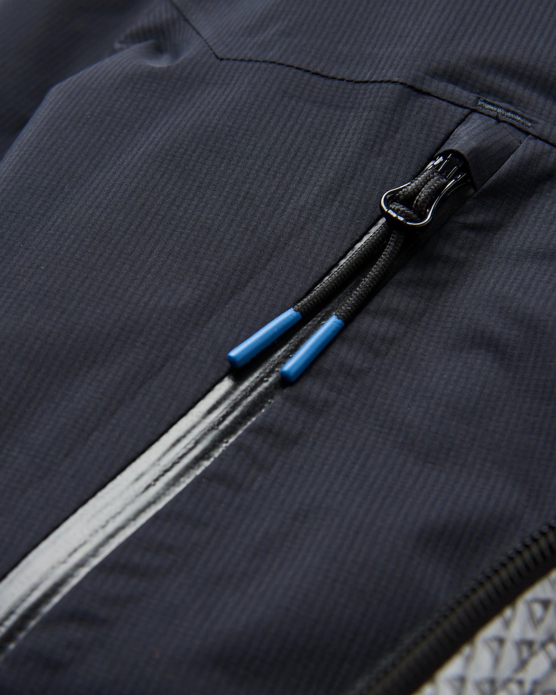 Trailscape Lite Men's Recycled Waterproof Jacket - Black - Flatlay