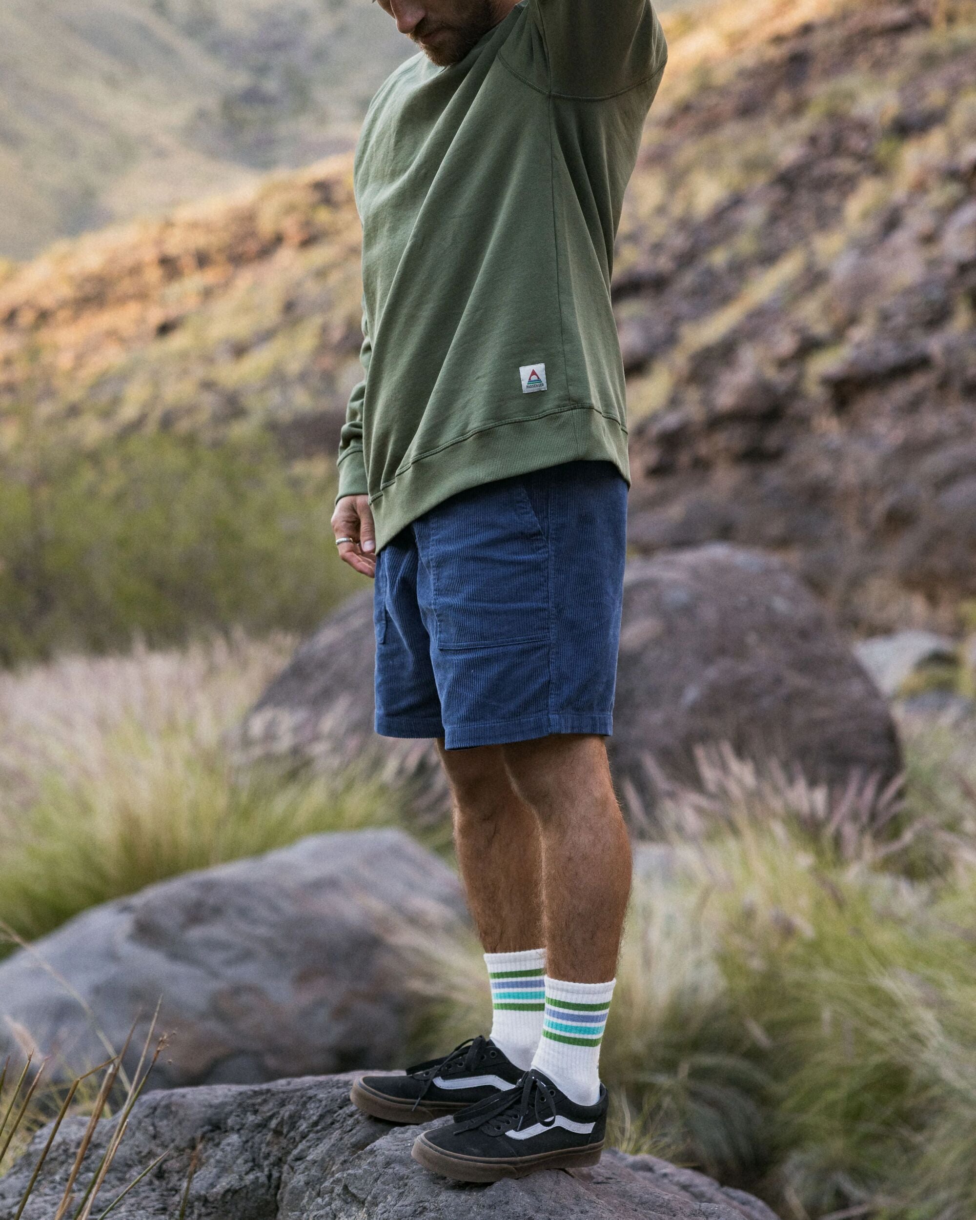 Shack Cord Short - Dark Denim - Lifestyle